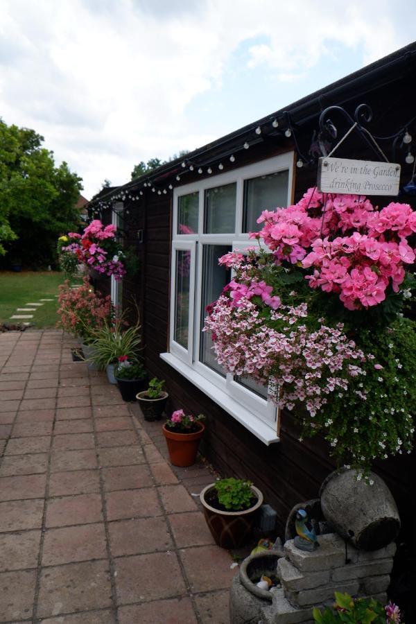 The Garden Suite Holt Holt  Eksteriør billede